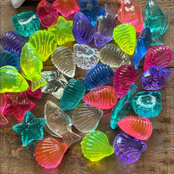 Colorful Sea-Themed Acrylic shapes - Picture 2 of 3